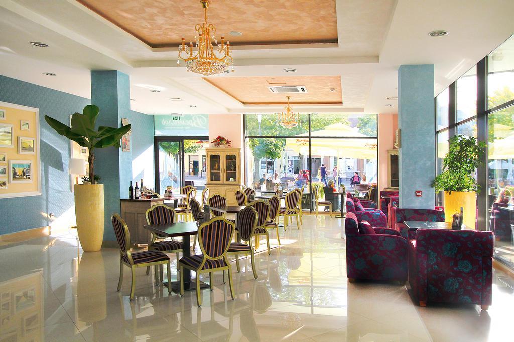 A Hoteli - Hotel Sloboda Šabac Buitenkant foto