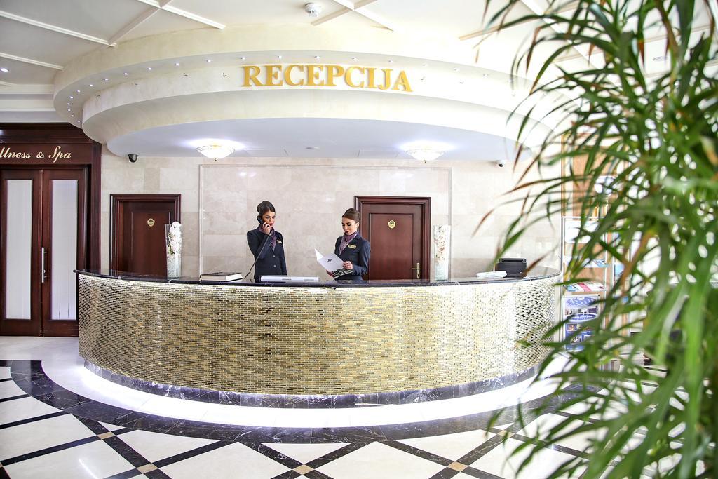 A Hoteli - Hotel Sloboda Šabac Buitenkant foto