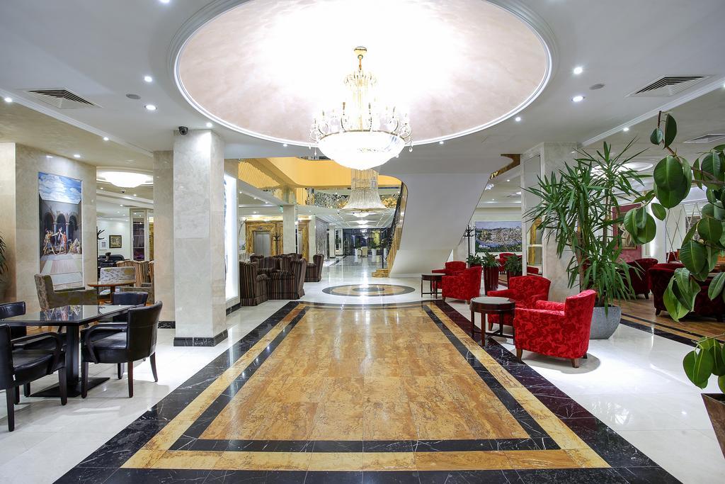 A Hoteli - Hotel Sloboda Šabac Buitenkant foto